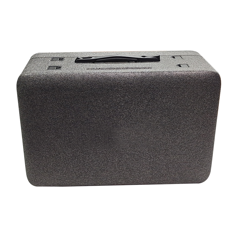 運輸中箱子裂了、貨毀了？EPP一體成型箱：摔不怕，還輕便！