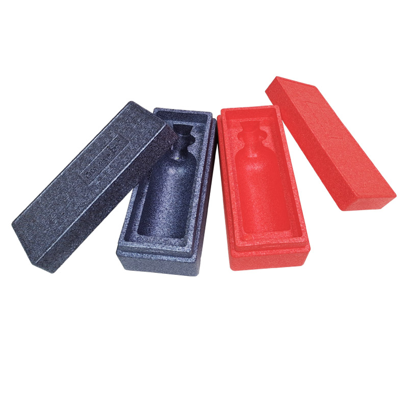 告別碎瓶風(fēng)險(xiǎn)！富揚(yáng)包裝EPP一體成型酒盒內(nèi)襯，防震防摔的終極守護(hù)